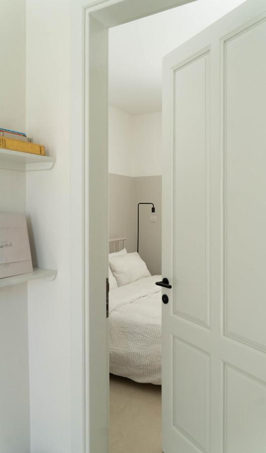شقة Cosy Designer Seaview Penthouse With Terrace & Bbq خليج سانت بول المظهر الخارجي الصورة